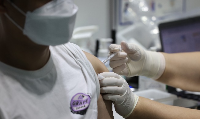 🎧 El número de personas que recibieron al menos una dosis de la vacuna contra COVID-19 supera los 30 millones