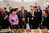 La presidenta Park Geun-hye asiste a una función de Noche de Corea en Davos