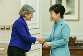 Corea, un país fuerte en el ámbito del poder suave, afirma la directora de la UNESCO