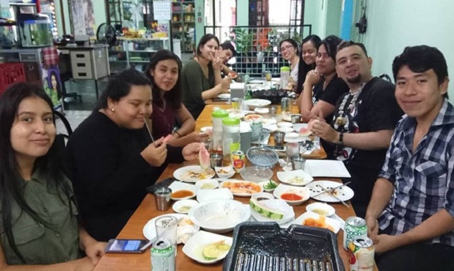 Visitando por primera vez un restaurante coreano en El Salvador