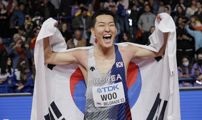 El atleta Woo Sang-hyeok consigue el 1er puesto mundial en salto de altura masculino