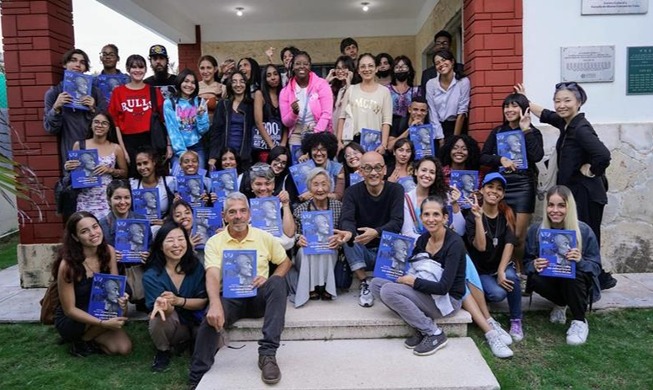 El cineasta surcoreano Lee Joon-ik cautiva a La Habana con el estreno de 'El libro del pez'