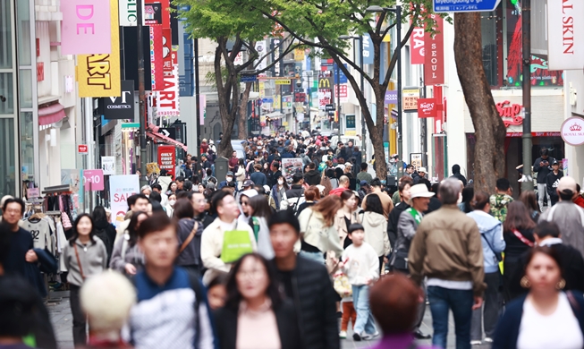 Un informe prevé que en dos décadas siete de cien residentes de Corea serán extranjeros