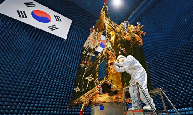 Corea presenta el primer satélite ambiental geoestacionario del mundo