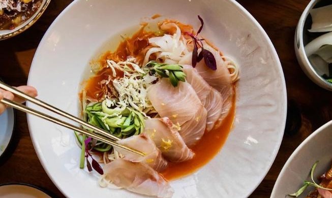 NYT elige el 'mulhoemyeon' de un chef coreano-estadounidense como uno de los mejores platos del año