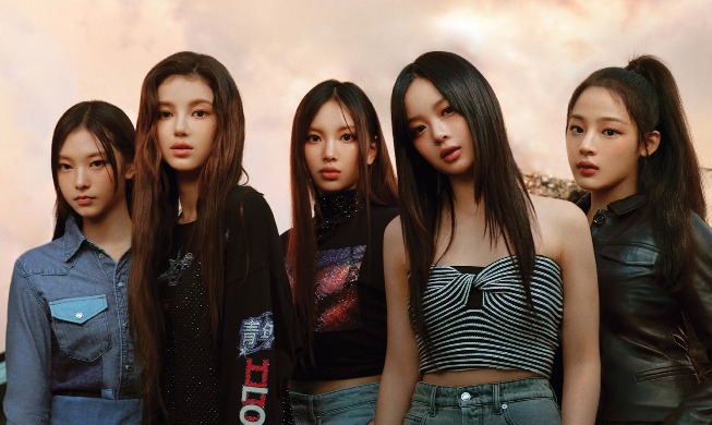 NewJeans será el 1er grupo femenino de K-pop en actuar en los BBMA