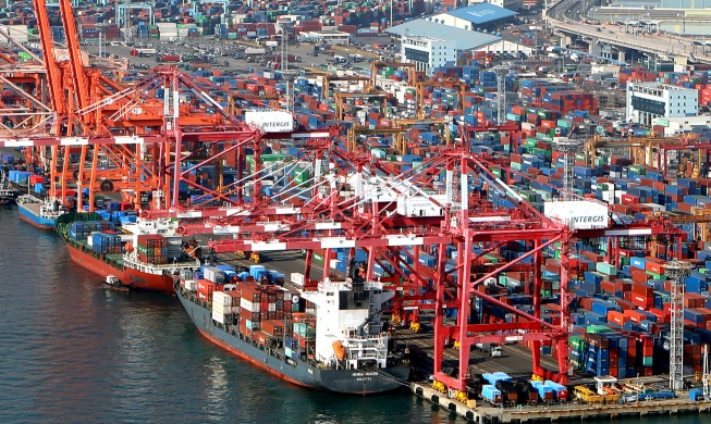 Exportaciones el mes pasado superan los 50 mil millones de dólares marcando un récord mensual
