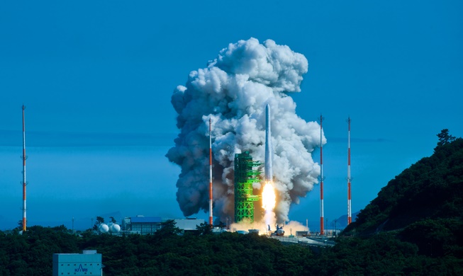 Corea se convierte en el 7º país del mundo en colocar un satélite en el espacio usando tecnologías propias