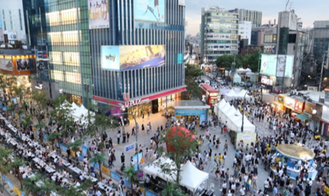 Encuesta revela que la mayoría de los extranjeros en Seúl pasan su tiempo en la zona de Shinchon