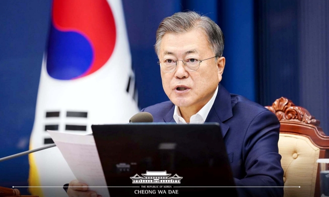 Moon: Corea puede ser la primera nación en controlar el COVID-19 como una endemia