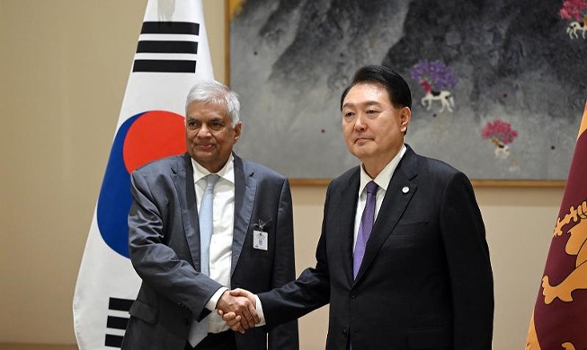 El presidente Yoon sostiene reuniones bilaterales con 9 jefes de Estado