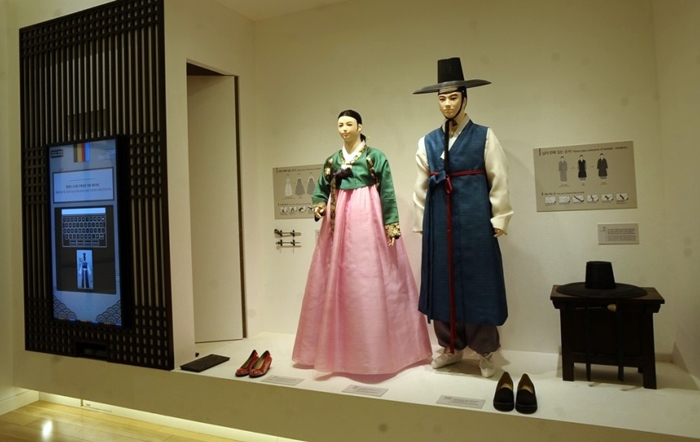 El nuevo Centro Cultural Coreano en Argentina tiene espacios para exhibiciones, conciertos y clases de idioma coreano, comida coreana y pintura tradicional. | Centro Cultural Coreano en Argentina