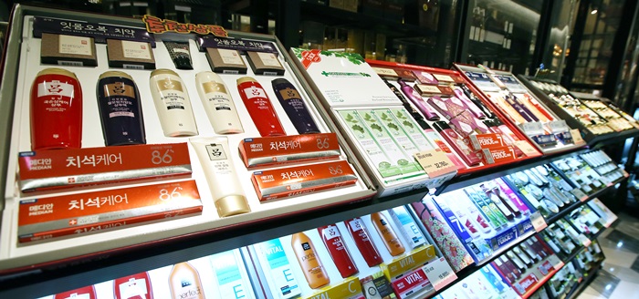 Otro set de productos de higiene solicitados en los supermercados.