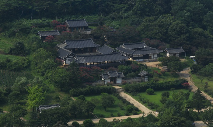 Byeongsan Seowon en la ciudad de Andong se considera tener el máximo grado de perfección en su tipo. | Administración de Patrimonio Cultural