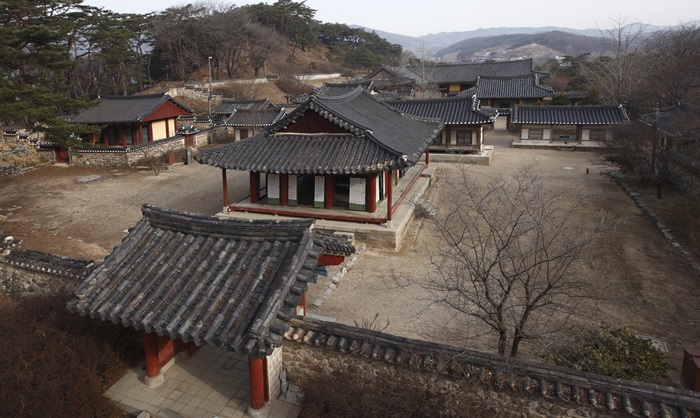 Sosu Seowon, el primer seowon de la Dinástia Joeseon construido en 1543, se encuentra en la ciudad de Yeongju, provincia de Gyeongsangbuk-do. | Administración de Patrimonio Cultural