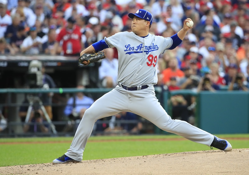 El lanzador Ryu Hyun-jin de los Dodgers de Los Angeles tira la primera entrada el 9 de julio (hora local) en el Juego de Estrellas 2019 de la MLB, celebrado en Progressive Field, Cleveland. | Yonhap News
