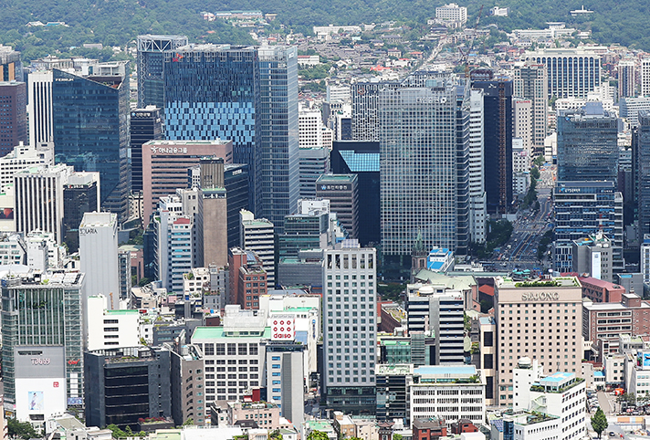 El Banco Asiático de Desarrollo (ADB, por sus siglas en inglés) ha revisado su perspectiva de crecimiento para la economía coreana al 4%, por encima de su estimación de abril del 3,5%. | Agencia de Noticias Yonhap 