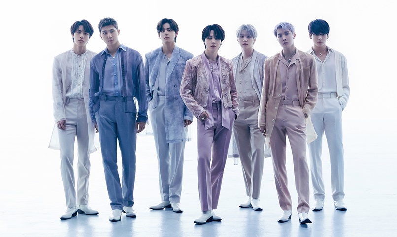 'Proof', el más reciente álbum del supergrupo de K-pop BTS lanzado el 10 de junio, ha encabezado en EE. UU. la lista de álbumes Billboard 200 para la semana que finalizó el 25 de junio. 