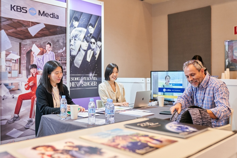 El Ministerio de Cultura, Deportes y Turismo celebrará este mes la 'K-Content Expo' en México y Estados Unidos. La foto muestra un estand del evento del año pasado, en octubre, en el Novotel Madrid Center en la capital española. | Agencia de Contenidos Creativos de Corea (KOCCA)
