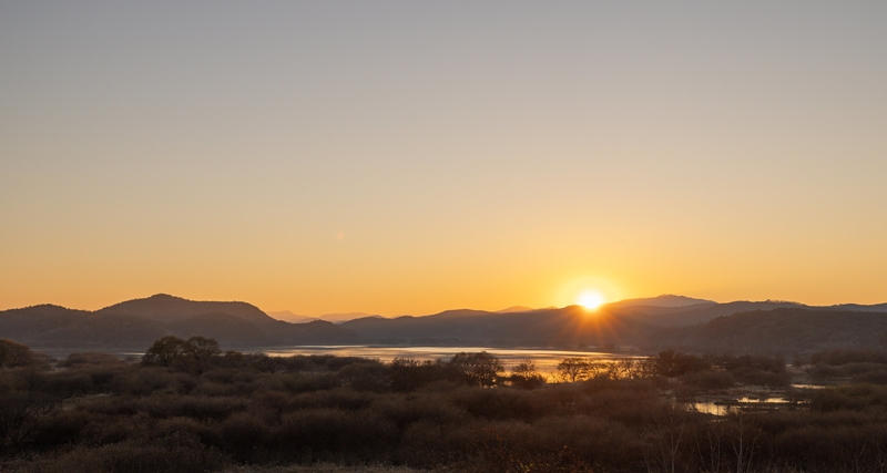 Una vista del humedal de Upo al atardecer | Kim Sunjoo