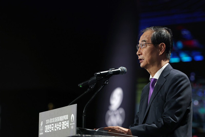 El 9 de julio, el primer ministro, Han Duck-soo, da un discurso en la ceremonia de proclamación de los atletas y funcionarios que participarán en los Juegos Olímpicos de París. | Jeon Han