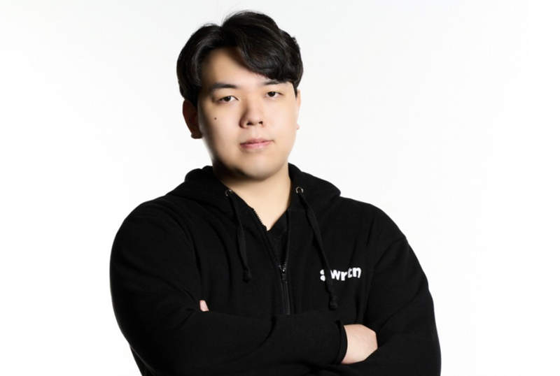 La foto muestra a Lee Seyoung, director de Wrtn Technologies, una empresa coreana que ofrece servicios de chatbot de IA. | Wrtn Technologies