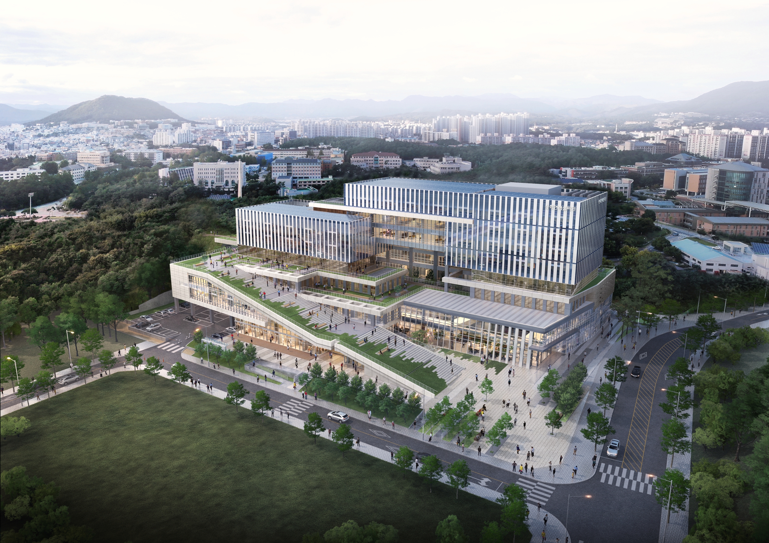 Vista aérea del Campus Innovation Park de la Universidad Nacional de Kangwon, cuya finalización está prevista para mayo de 2026. La KNU es la primera universidad nacional o pública seleccionada para el Proyecto de Parques de Innovación en Campus, destinado a transformar espacios infrautilizados en complejos urbanos de industrias avanzadas.