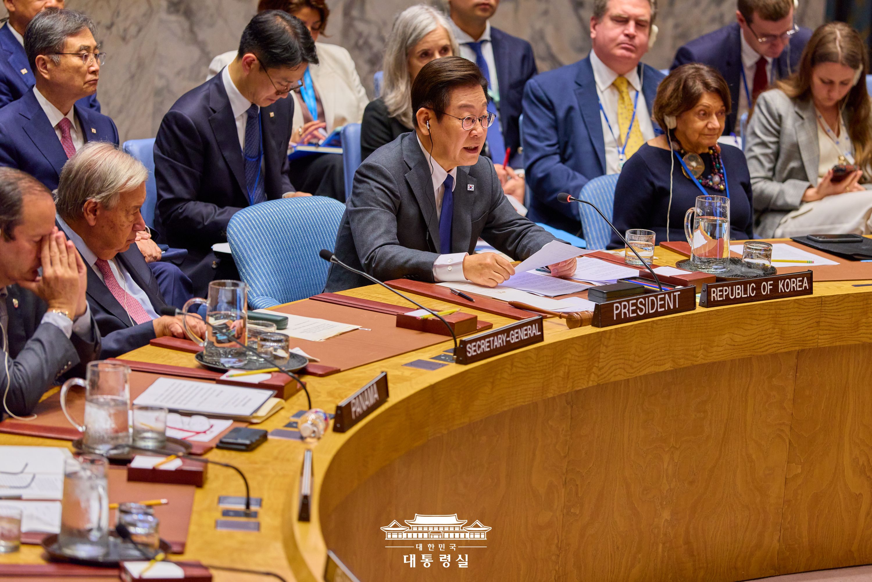 El presidente Lee Jae Myung preside un debate abierto del Consejo de Seguridad de la ONU, el 24 de septiembre (hora local) en la sede de la ONU en Nueva York, convirtiéndose en el primer mandatario coreano en hacerlo. | Oficina presidencial