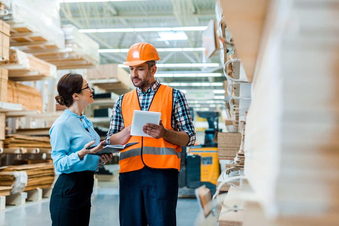 El Ministerio de Justicia anunció el 6 de febrero la creación de departamentos de desarrollo técnico especializado en 16 institutos profesionales de todo el país, con el objetivo de formar estudiantes internacionales con alto dominio del coreano y competencias técnicas de nivel medio y avanzado demandadas por pequeñas y medianas empresas. | iclickart (La reproducción o redistribución no autorizada de esta imagen está prohibida de acuerdo con las leyes de derechos de autor).
