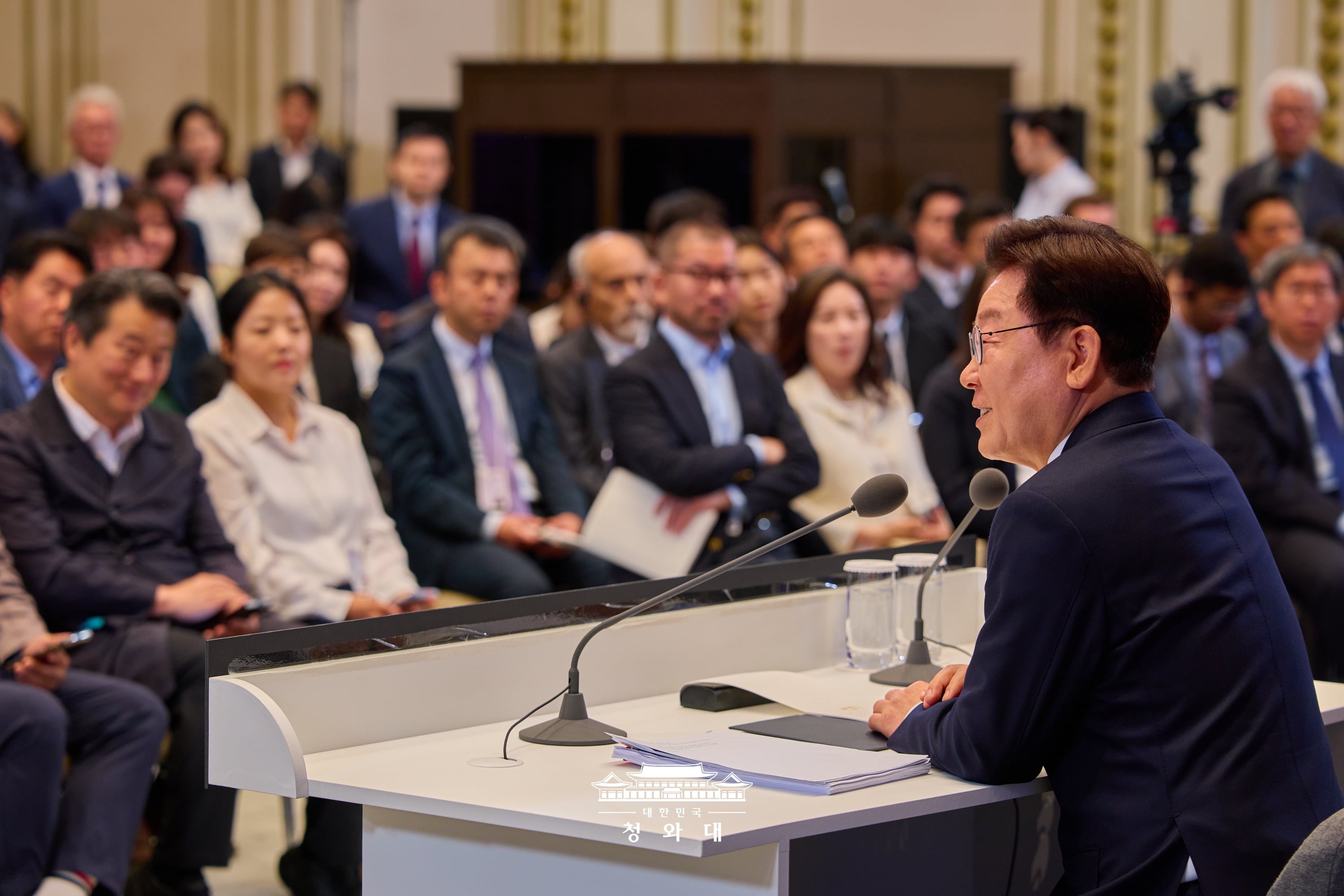  El presidente Lee Jae Myung habl en la conferencia de prensa de su primer aniversario en el cargo, celebrada el 8 de junio en Cheong Wa Dae.