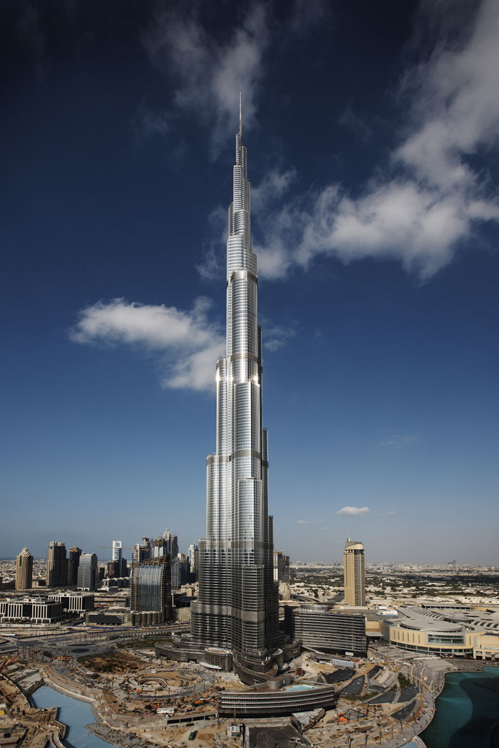 삼성건설이 2011년 완공한 아랍 에미리트 두바이의 버즈 칼리파(Burj Khalifa). (사진: 삼성건설 제공)