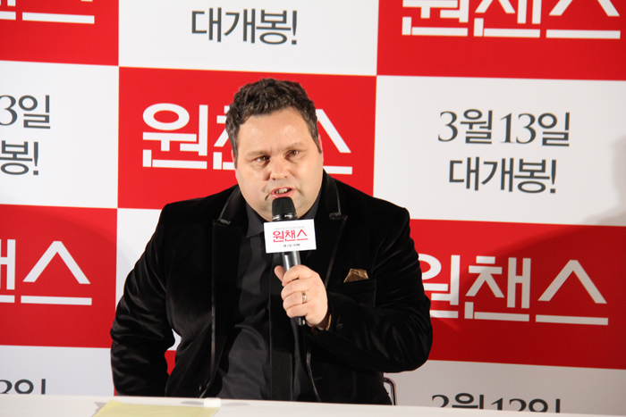 영화 ‘원챈스’의 시사회에 참가한 오페라 가수 폴 포츠 (사진: 임재언) 