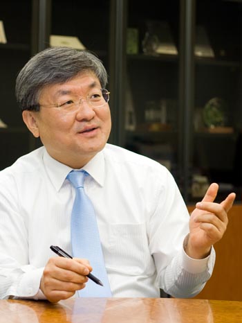 ITER 국제기구 사무차장에 선출된 이경수 박사. 