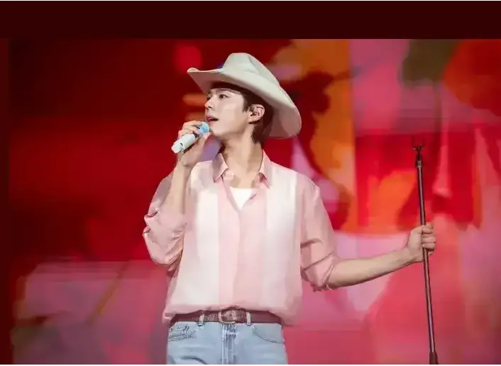 Embajador honorario de turismo de Corea Park Bo-gum realiza gira por Latinoamérica