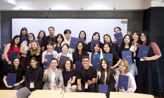 Un taller de traducción impulsa la difusión de la literatura coreana en más idiomas