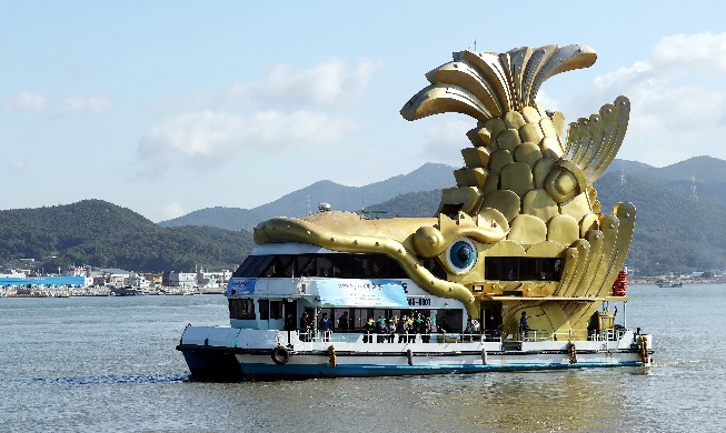 [Foto del día] El barco Manghyang zarpa desde Ganghwa