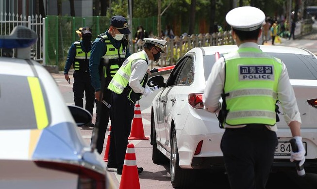 Retenes policiales para evitar accidentes de tránsito