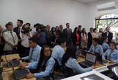 En Paraguay, se pone en marcha salón de clases dotado con equipo de avanzada tecnología coreana