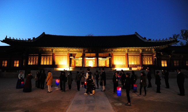 El Tour bajo la luz de las estrellas en el Palacio Gyeongbokgung