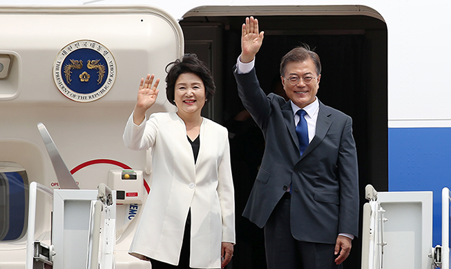 El presidente Moon rumbo a Estados Unidos para la cumbre bilateral 