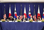 Cumbre Corea del Sur-Estados Unidos-Japón (Septiembre 2017)