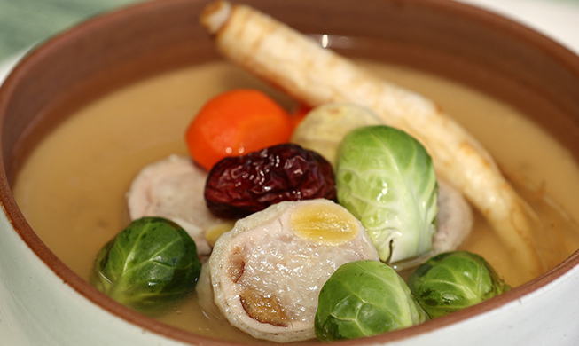 [Recetas Coreanas para PyeongChang 2018] Rollito de Samgyetang