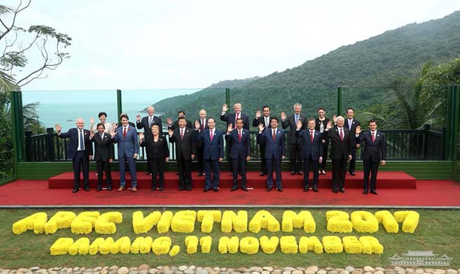 APEC adopta la Declaración de Da Nang para el comercio multilateral