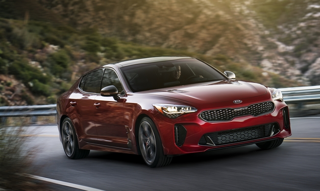 El Kia Stinger es elegido como uno de los automóviles más seguros de 2017 