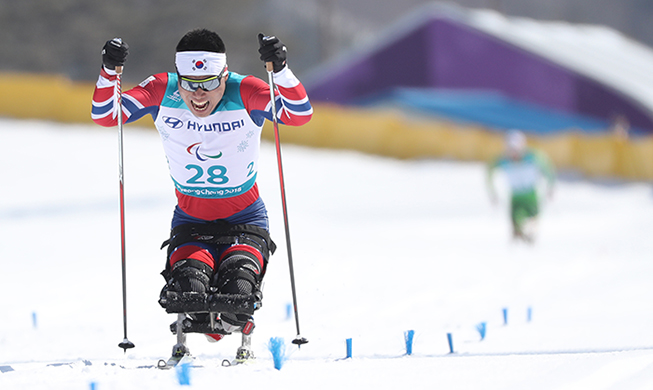 Sin Eui Hyun gana la primera medalla paralímpica en Esquí Nórdico