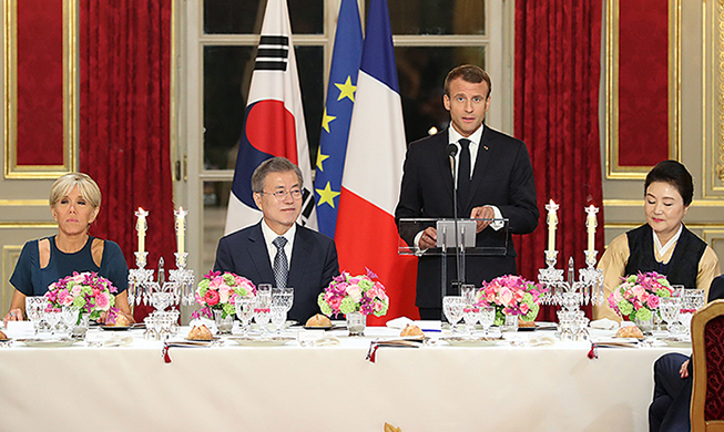 Francia muestra una hospitalidad excepcional al líder coreano Moon