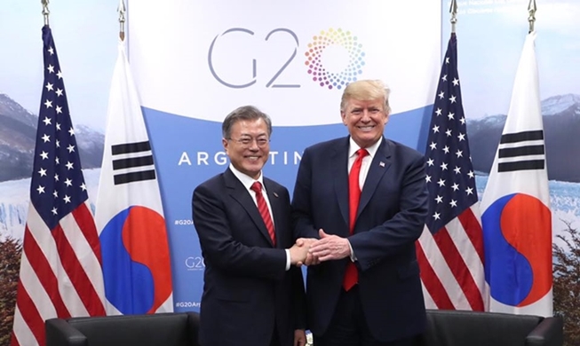 Corea del Sur y Estados Unidos discuten formas de cooperar en la desnuclearización y la paz en la península coreana