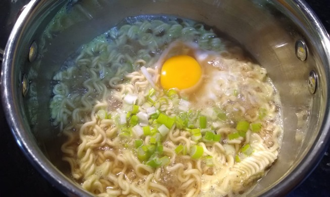 ¿Cómo preparar Ramyeon al estilo coreano?