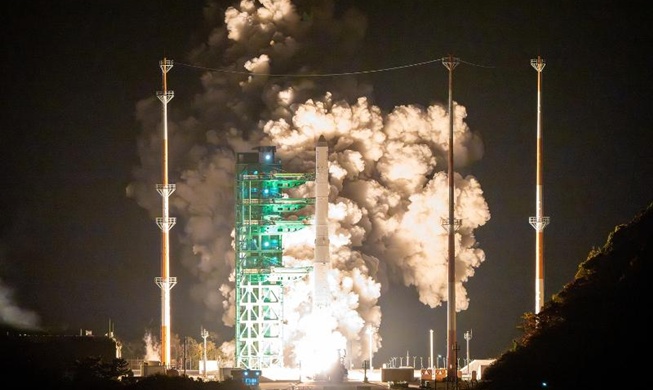 El cohete Nuri llevará al espacio la primera red de microsatélites coreanos