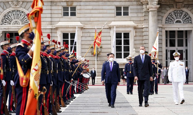 El presidente Moon llega a España como primer invitado estatal desde el inicio de la pandemia